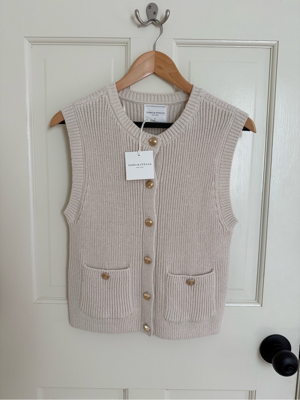 SOHO&STELLA Cream Button-Front Knit Vest - Gold Button Detail